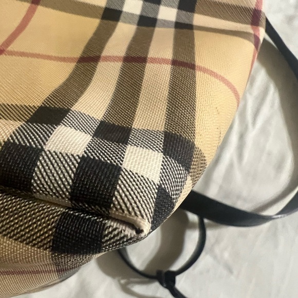 Burberry Beige and Black Plaid Tote Bag Model T-02-1 - Picture 7 of 14